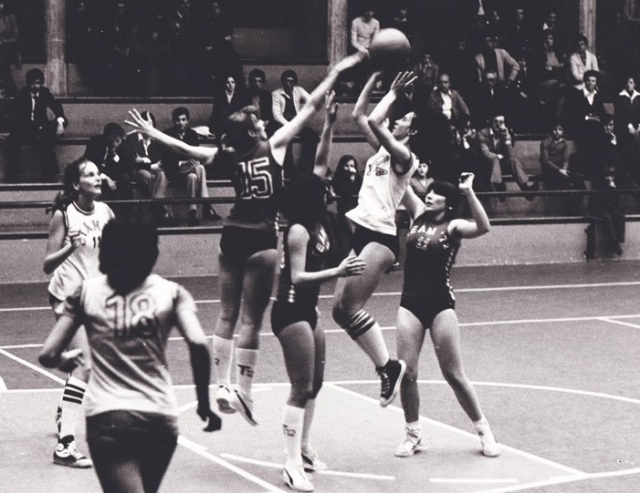 Tiro in acrobazia di Elena Filippetto con le Allieve Standa Milano